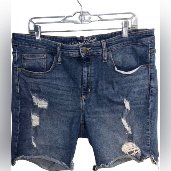 Universal Thread Pants - High rise Bermuda jean shorts
